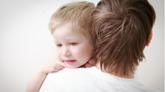 El Síndrome de Münchausen por poder se considera una forma de abuso infantil y tiene un índice causal de mortalidad de alrededor del 7%