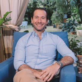 César A. Fernández